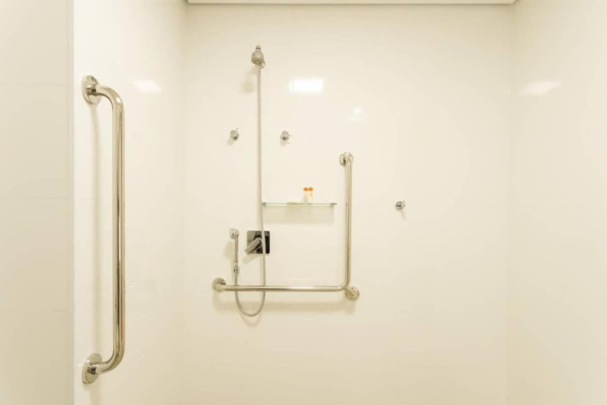 Bhomy Bela Vista Adaptado E Confortavel Apm1306 São Paulo Kültér fotó