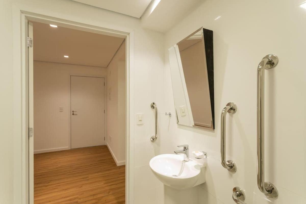 Bhomy Bela Vista Adaptado E Confortavel Apm1306 São Paulo Kültér fotó